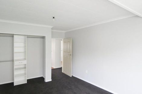 Photo of property in 53 Wallace Place, Westown, New Plymouth, 4310