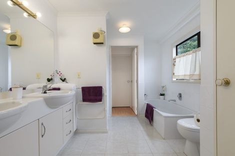 Photo of property in 6 Roys Road, Parkvale, Tauranga, 3112