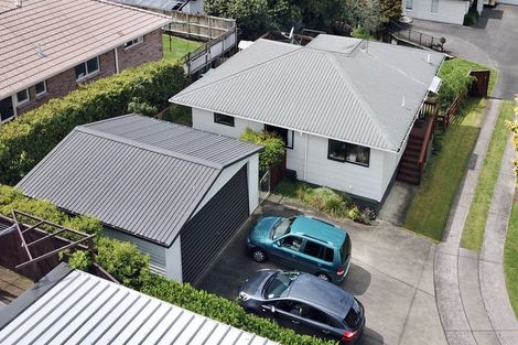 Photo of property in 8b Wiltshire Place, Te Puke, 3119