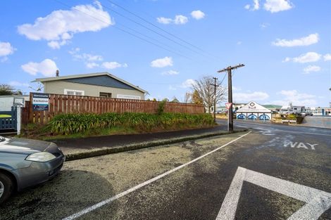 Photo of property in 2 York Street, Eltham, 4322