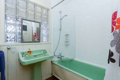 Photo of property in 219 Georges Drive, Napier South, Napier, 4110