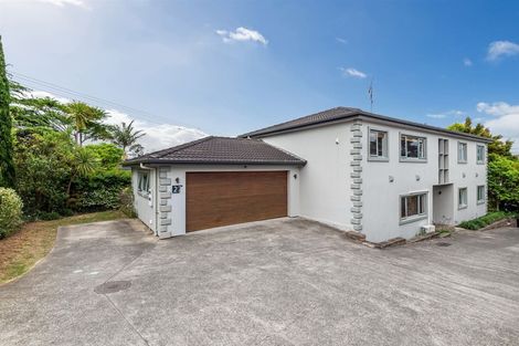 Photo of property in 27 Aorangi Place, Birkenhead, Auckland, 0626