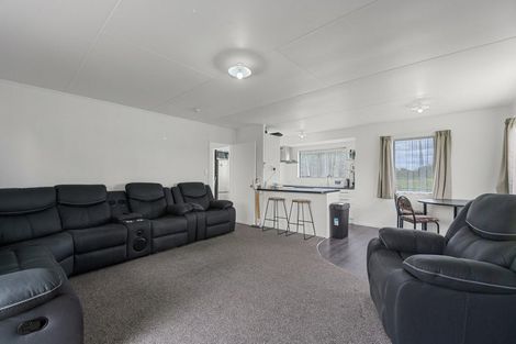 Photo of property in 33 Sunrise Avenue, Owhata, Rotorua, 3010