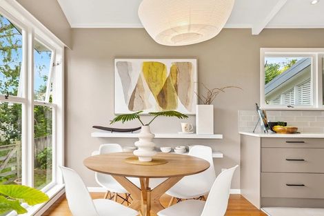 Photo of property in 8 Reiman Street, New Lynn, Auckland, 0600