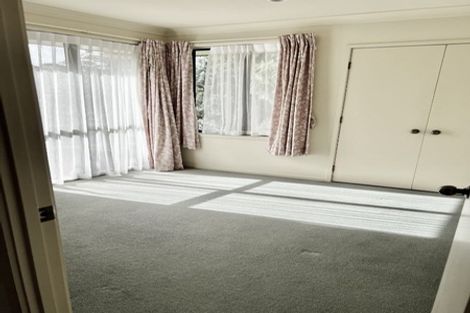 Photo of property in 11 Fresil Lane, Massey, Auckland, 0614