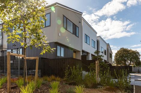 Photo of property in 7 Oranga Drive, Westgate, Auckland, 0614