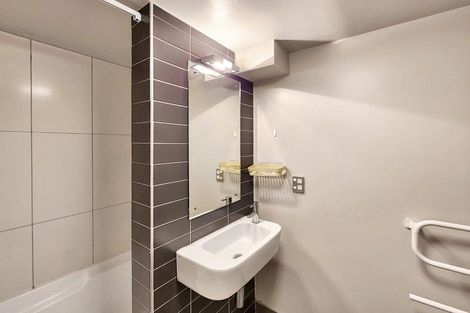 Photo of property in Vespa Apartments, 203/20 Hanson Street, Mount Cook, Wellington, 6021
