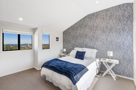 Photo of property in 57 The Ritz, Orewa, 0931
