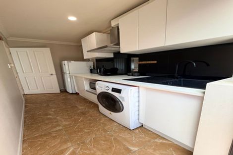Photo of property in 13 Living Stream Road, Albany Heights, Auckland, 0632