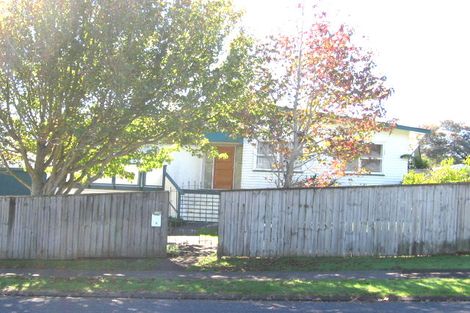 Photo of property in 28 Malvina Place, Bucklands Beach, Auckland, 2014