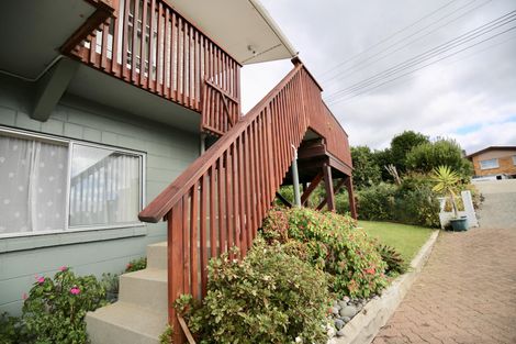 Photo of property in 28 Mcvie Road, Huntly, 3700