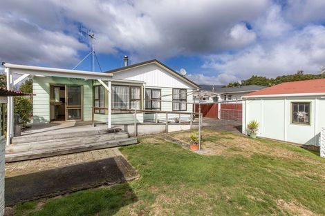 Photo of property in 131 Te Rangitautahanga Road, Turangi, 3334