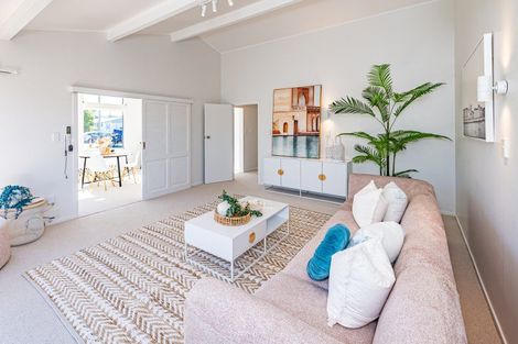 Photo of property in 45 Surrey Road, Springvale, Whanganui, 4501