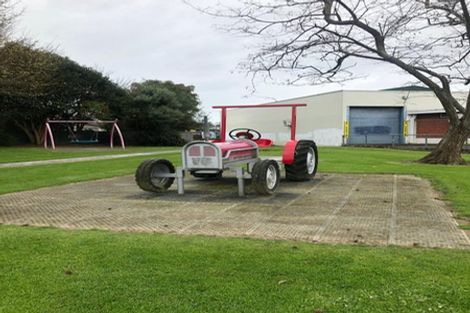 Photo of property in 18 Dunstan Street, Otaki, 5512