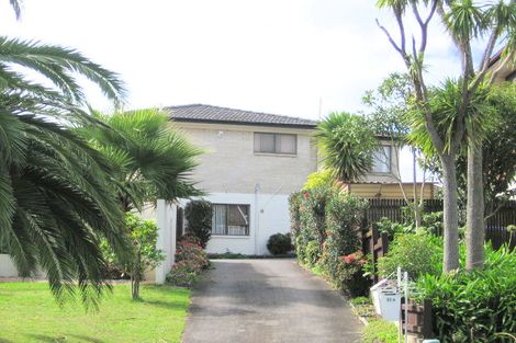 Photo of property in 1/33 Tyrian Close, Half Moon Bay, Auckland, 2012