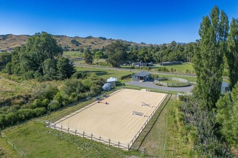 Photo of property in 2080 Elsthorpe Road, Elsthorpe, Havelock North, 4295