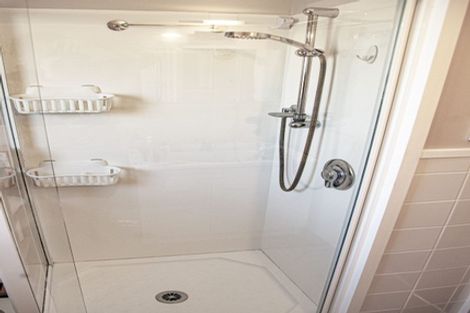 Photo of property in 1/1 Rosebank Terrace, Stoke, Nelson, 7011