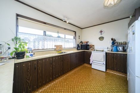 Photo of property in 32 Cecil Place, Cloverlea, Palmerston North, 4412