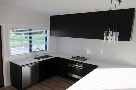 Photo of property in 38 Mawai Hakona Drive, Wallaceville, Upper Hutt, 5018