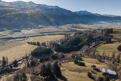Photo of property in 36 Dalefield Road, Dalefield, Queenstown, 9371