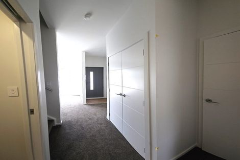 Photo of property in 81 Hokioi Drive, Kenepuru, Porirua, 5022