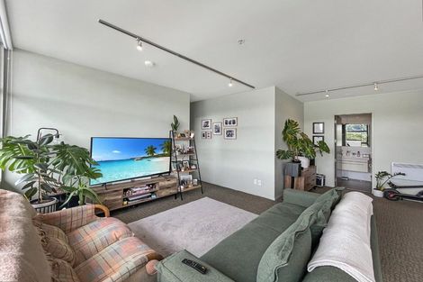Photo of property in Revolucion Apartments, 305e/28 Torrens Terrace, Mount Cook, Wellington, 6011