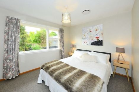 Photo of property in 2/6 Pulford Place, Ilam, Christchurch, 8041