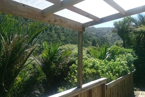 Photo of property in 77 Karekare Road, Karekare, Auckland, 0772