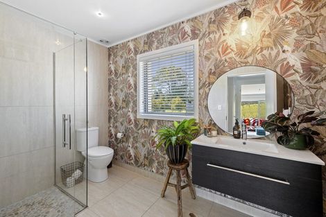 Photo of property in 822 Carrington Road, Hurworth, New Plymouth, 4371