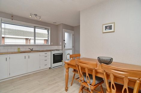 Photo of property in 1/5 James Condon Place, Redwood, Christchurch, 8051