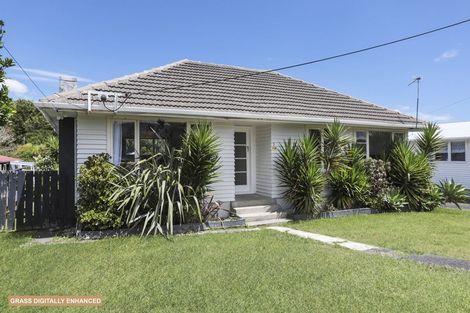 Photo of property in 3 Adriatic Avenue, Henderson, Auckland, 0612