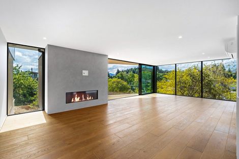Photo of property in 30a Chalmers Street, Wanaka, 9305