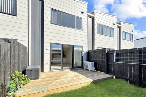 Photo of property in 61 Tima Lane, Mangere Bridge, Auckland, 2022