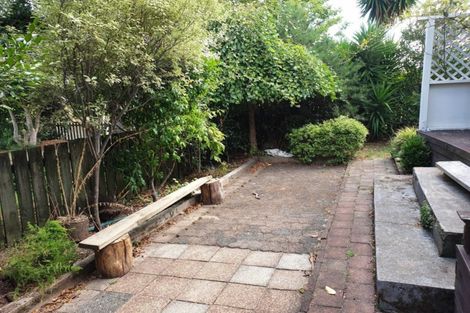 Photo of property in 1 Hill Street, Paeroa, 3600