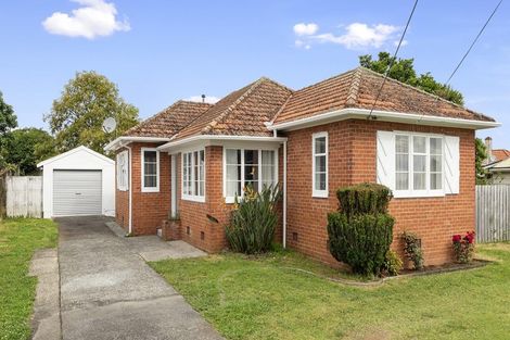 Photo of property in 103 Forest Lake Road, Forest Lake, Hamilton, 3200