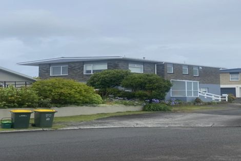 Photo of property in 1/13 Chatswood Grove, Fitzroy, New Plymouth, 4312