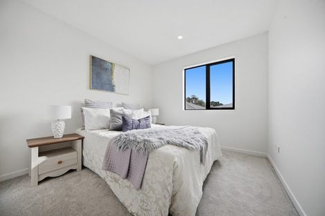 Photo of property in 28b Kereru Street, Henderson, Auckland, 0612