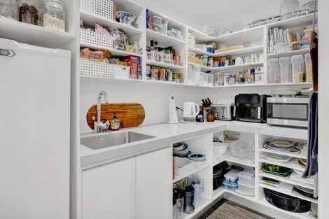 Photo of property in 6 Aytoun Street, Opunake, 4616