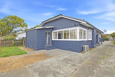 Photo of property in 335 Ferry Road, Waltham, Christchurch, 8011