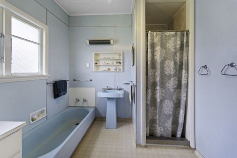 Photo of property in 15 Tosswill Road, Tahunanui, Nelson, 7011