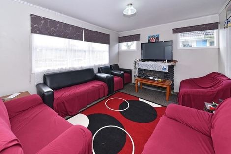 Photo of property in 32 Tyrone Street, Otara, Auckland, 2023
