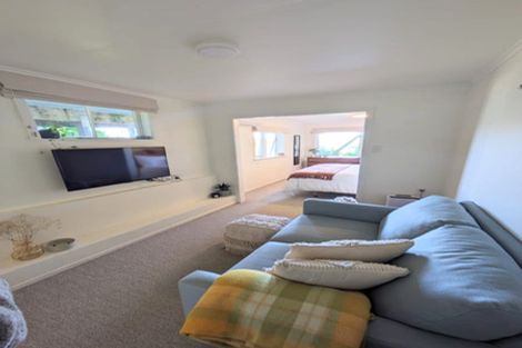 Photo of property in 6 Gordon Road, Plimmerton, Porirua, 5026