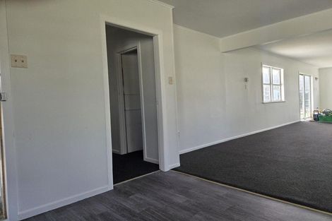 Photo of property in 24 Fairview Road, Western Heights, Rotorua, 3015