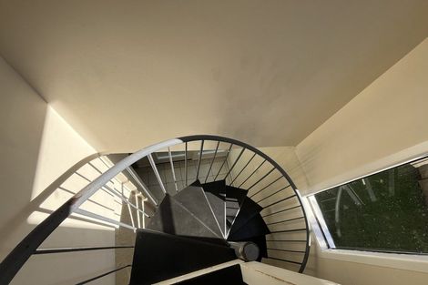 Photo of property in 40 Govett Avenue, Frankleigh Park, New Plymouth, 4310