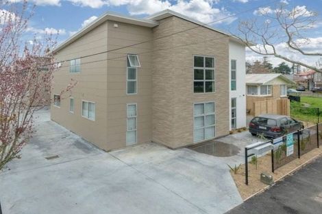 Photo of property in 1/167 Knighton Road, Hillcrest, Hamilton, 3216