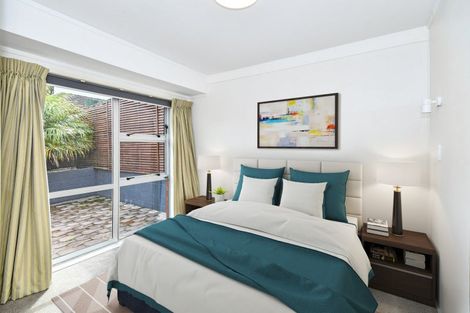 Photo of property in 2/15 East Street, Papakura, 2110