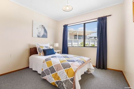 Photo of property in 4 Merehai Place, Snells Beach, 0920