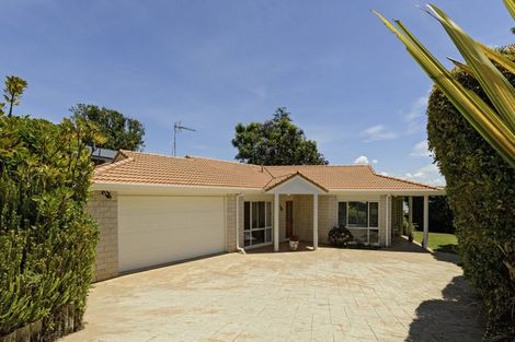 Photo of property in 32 Smiths Road, Matua, Tauranga, 3110