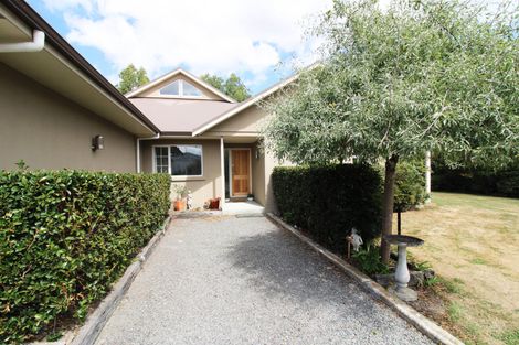 Photo of property in 3 Rexwood Estate, Carterton, 5713