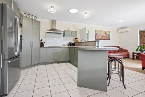 Photo of property in 7 Mountain View Road, Te Aroha, 3320